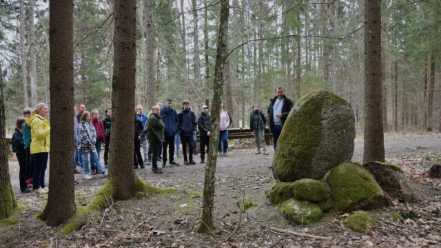 Młodzież poznaje parki krajobrazowe Polski