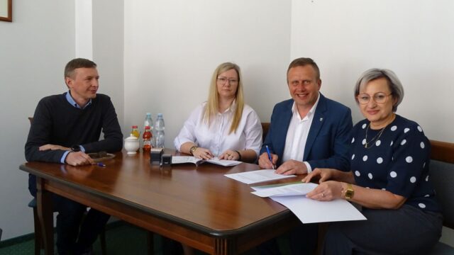 Pierwsza umowa na modernizację energetyczną budynku OSP podpisana!